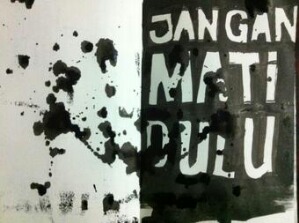 twimg_media_BHL7jUkCAAApHGq.jpg_300.jpg image